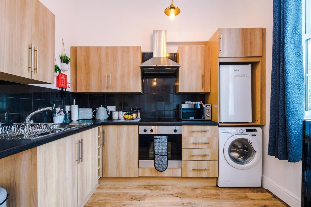 Bright 1-Bed Apartment In Chester By 53 Degrees Property, Ideal For Professionals & Couples, Great Location - Sleeps 4 Exterior foto